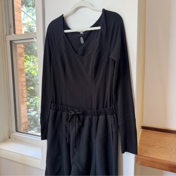 New Free People FP Movement Make It Count Onesie Long Sleeve Black Medium - Picture 5 of 9